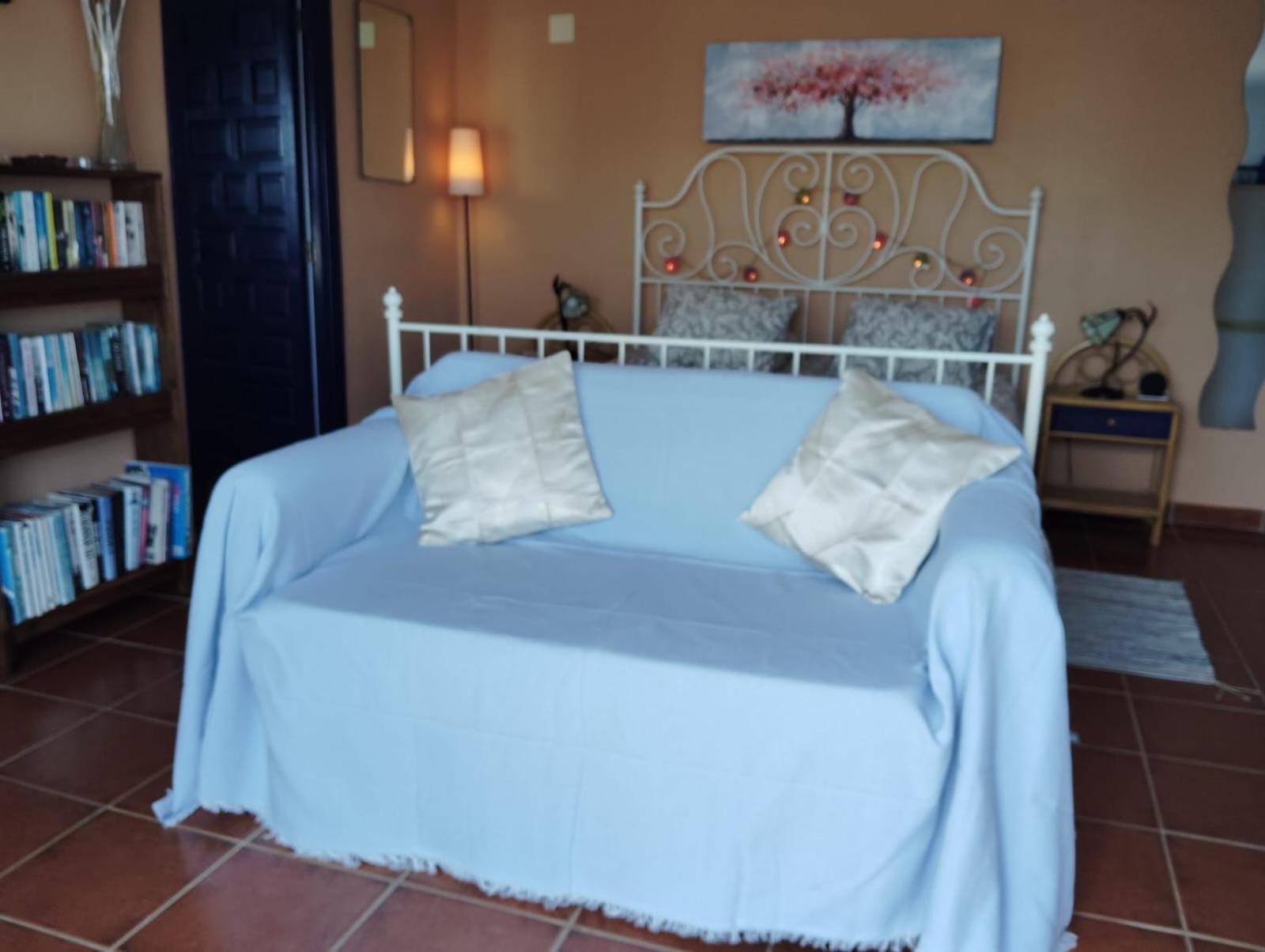 Vine Ridge Studio And Apartment Comares المظهر الخارجي الصورة